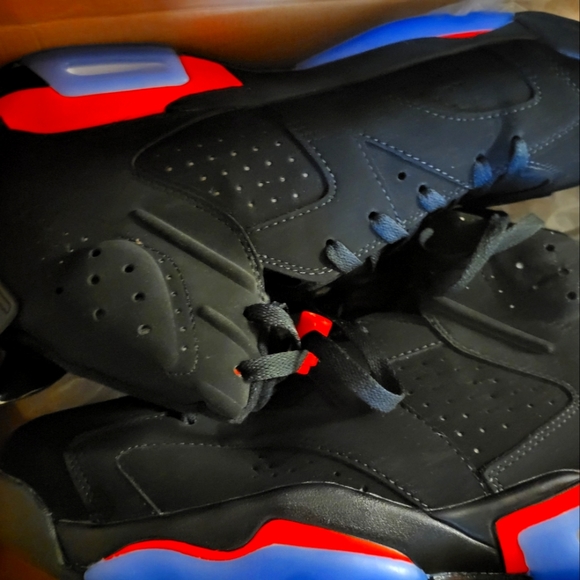 Michael Jordan - Picture 1 of 1